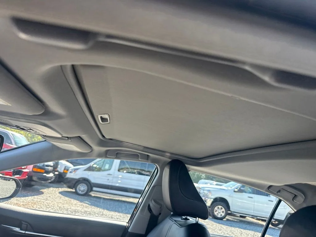 Used 2021 Blue Toyota SE image 4