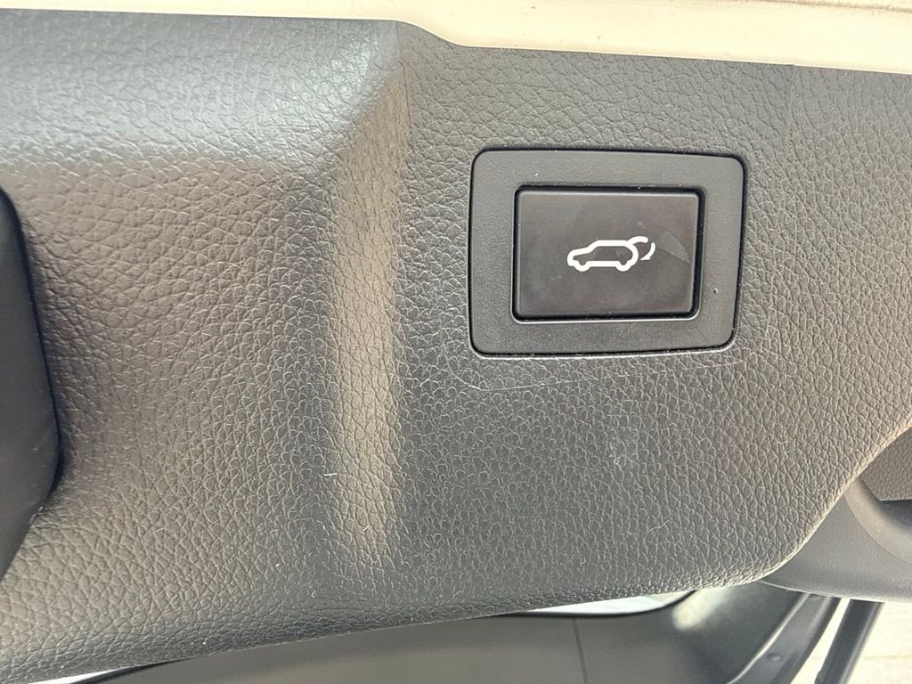 2016 Hyundai Santa Fe SE - Photo 16