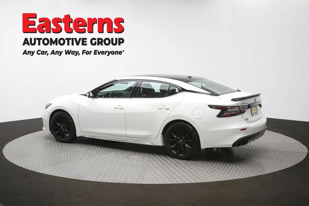 Used 2023 White Nissan SR image 67