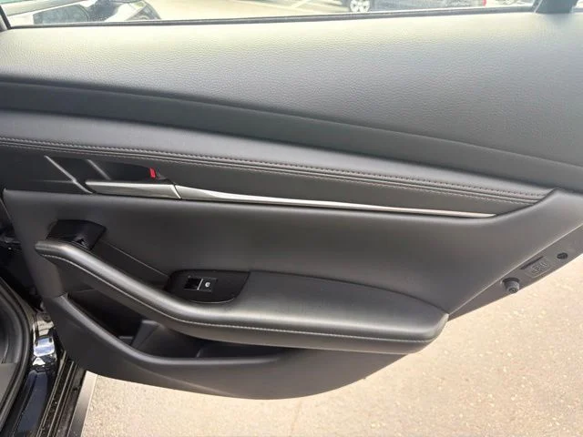 Used 2025 Black Mazda 2.5 S Select Sport Base image 31