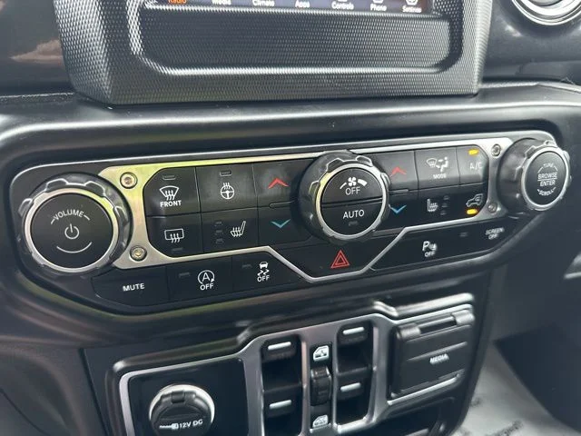 2021 Jeep Wrangler Unlimited Sahara Altitude - Photo 24