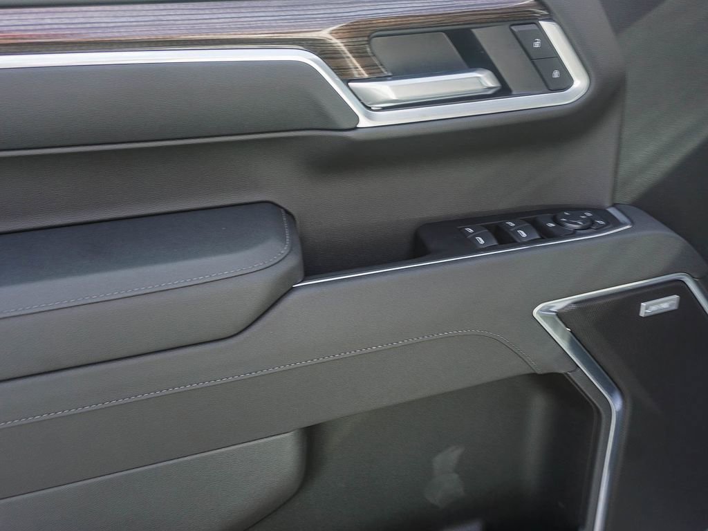 2026 Chevrolet Silverado 1500 RST - Photo 18