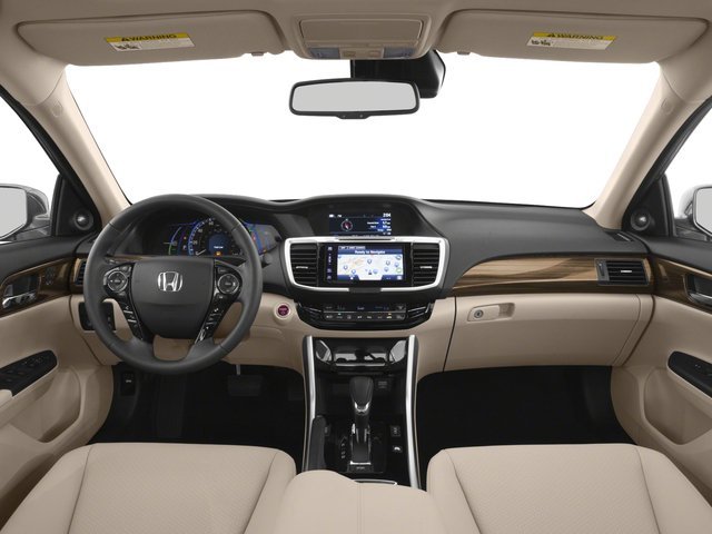 Certified Used 2017 Lunar Silver Metallic Honda Touring image 8
