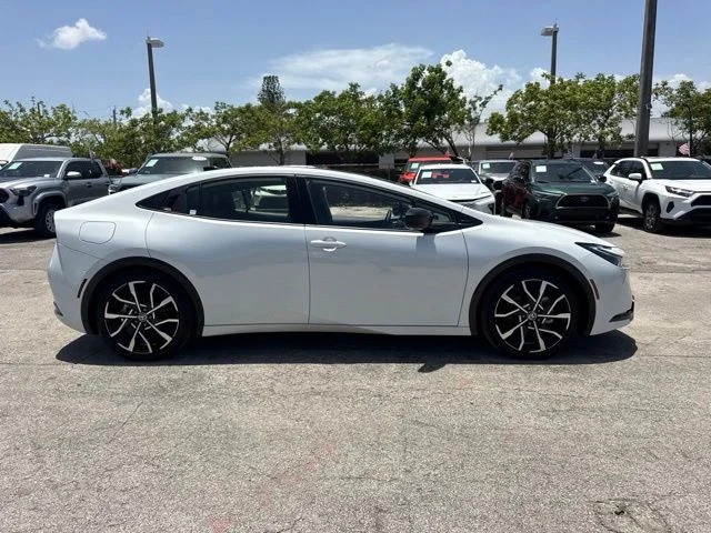 Used 2025 Beige Toyota XSE Premium image 10