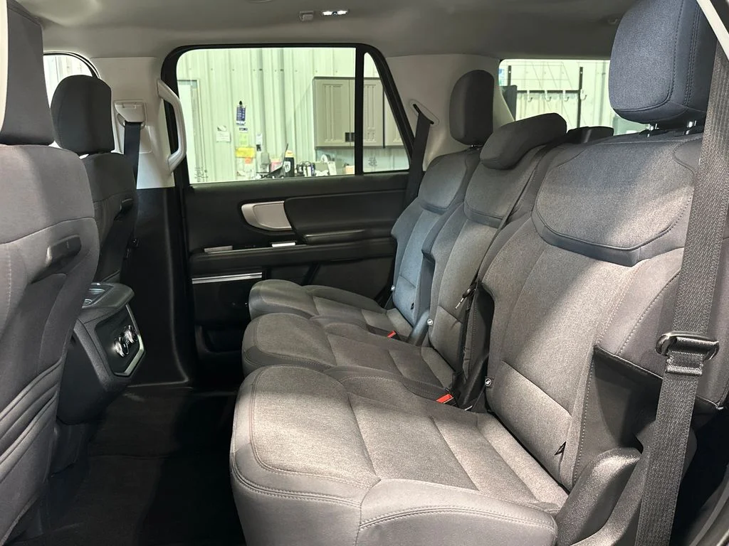 Used 2025 Gray Ford Active image 25
