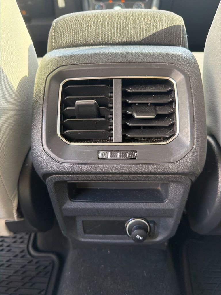 Used 2018 Red Volkswagen 2.0T S image 20