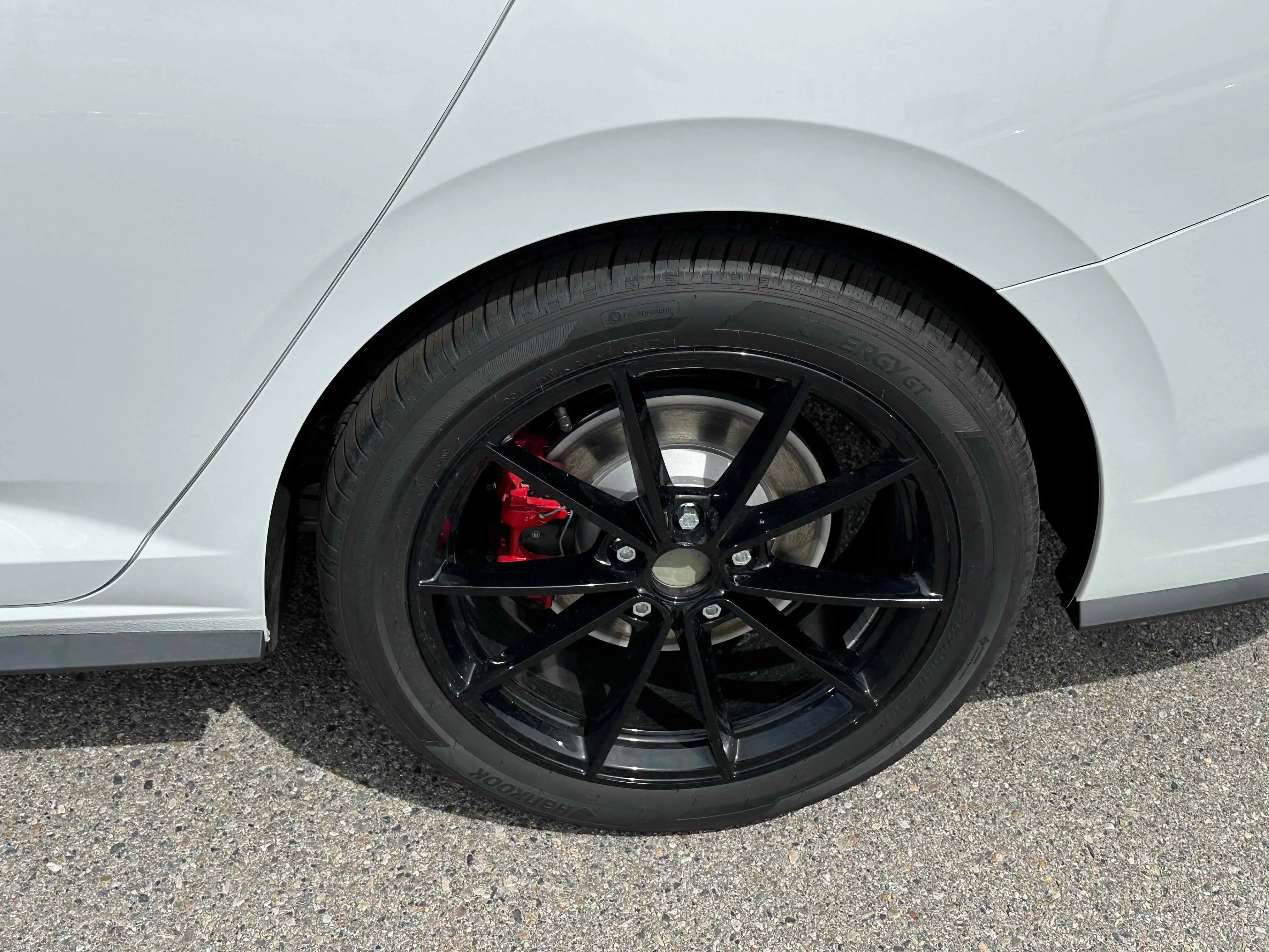 New 2026 Pure White Volkswagen Autobahn image 14