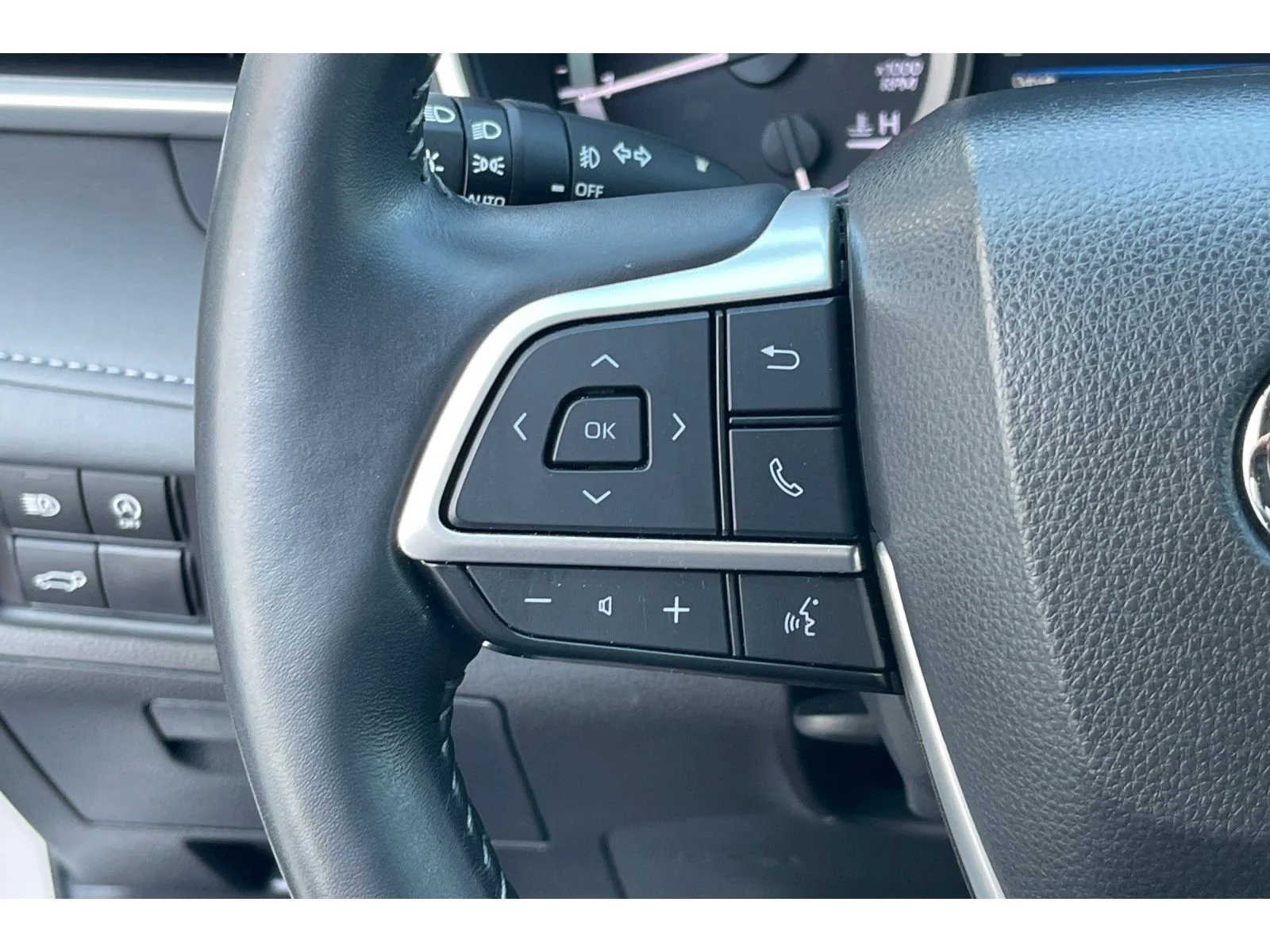 Used 2024 Celestial Silver Metallic Toyota XLE image 37