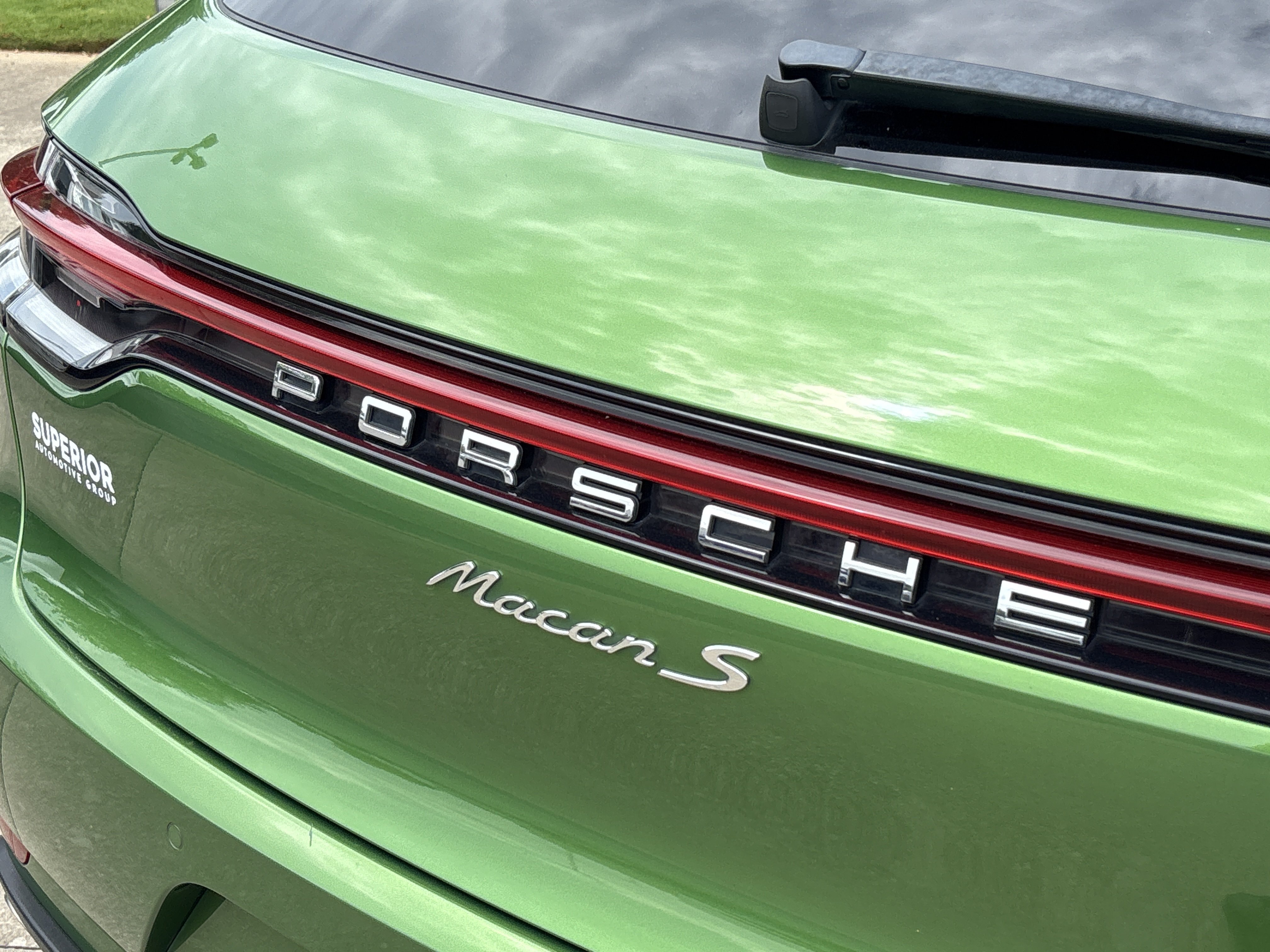 Used 2021 Mamba Green Metallic Porsche S AWD image 6