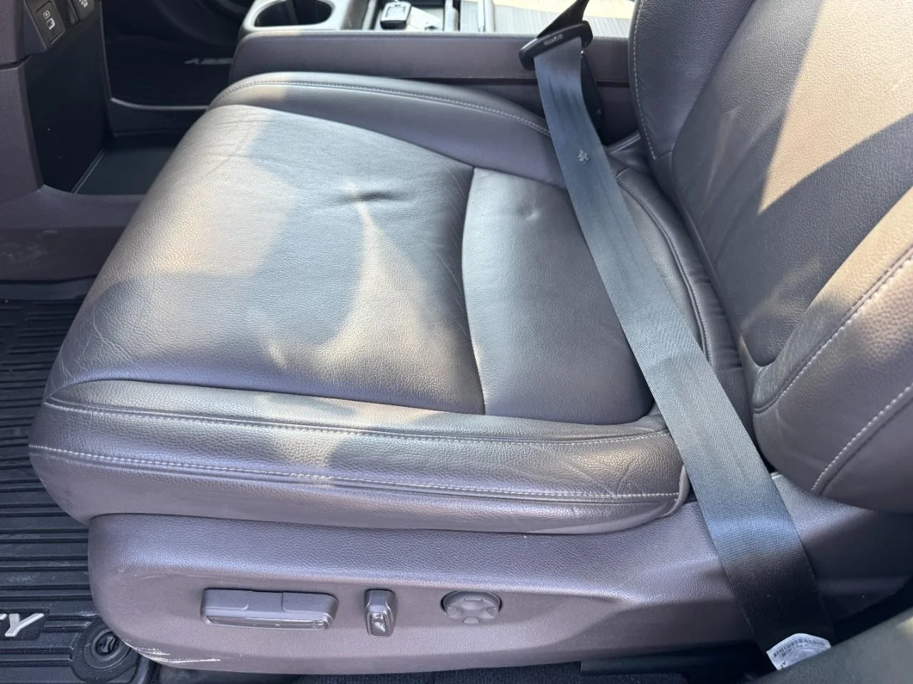 2023 Honda Odyssey Touring - Photo 22