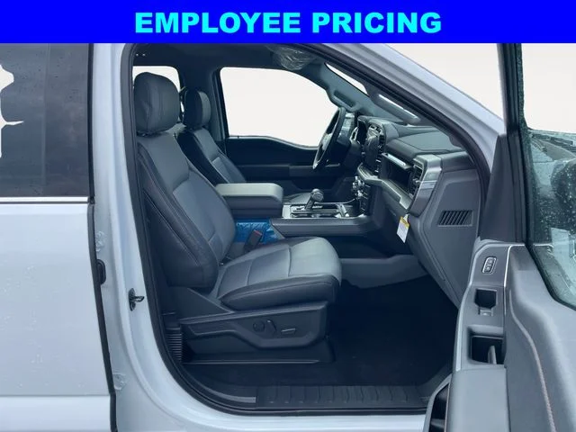 New 2026 White Ford Lariat image 15