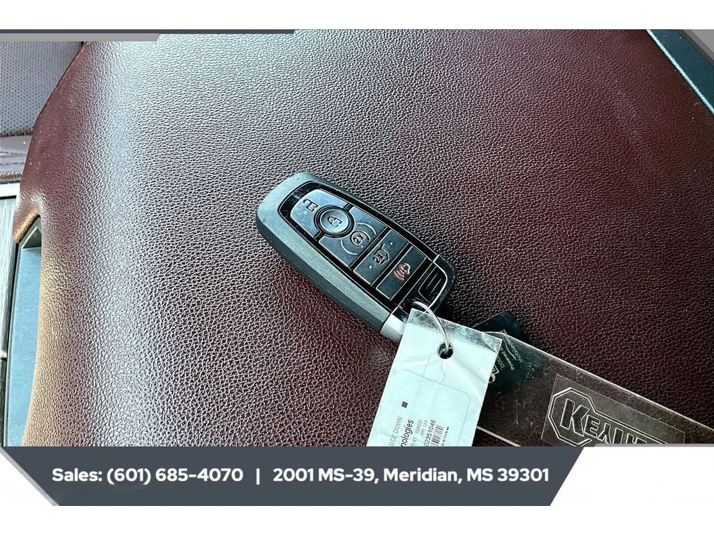 Used 2024 AGATE BLACK METALLIC Ford Limited image 9