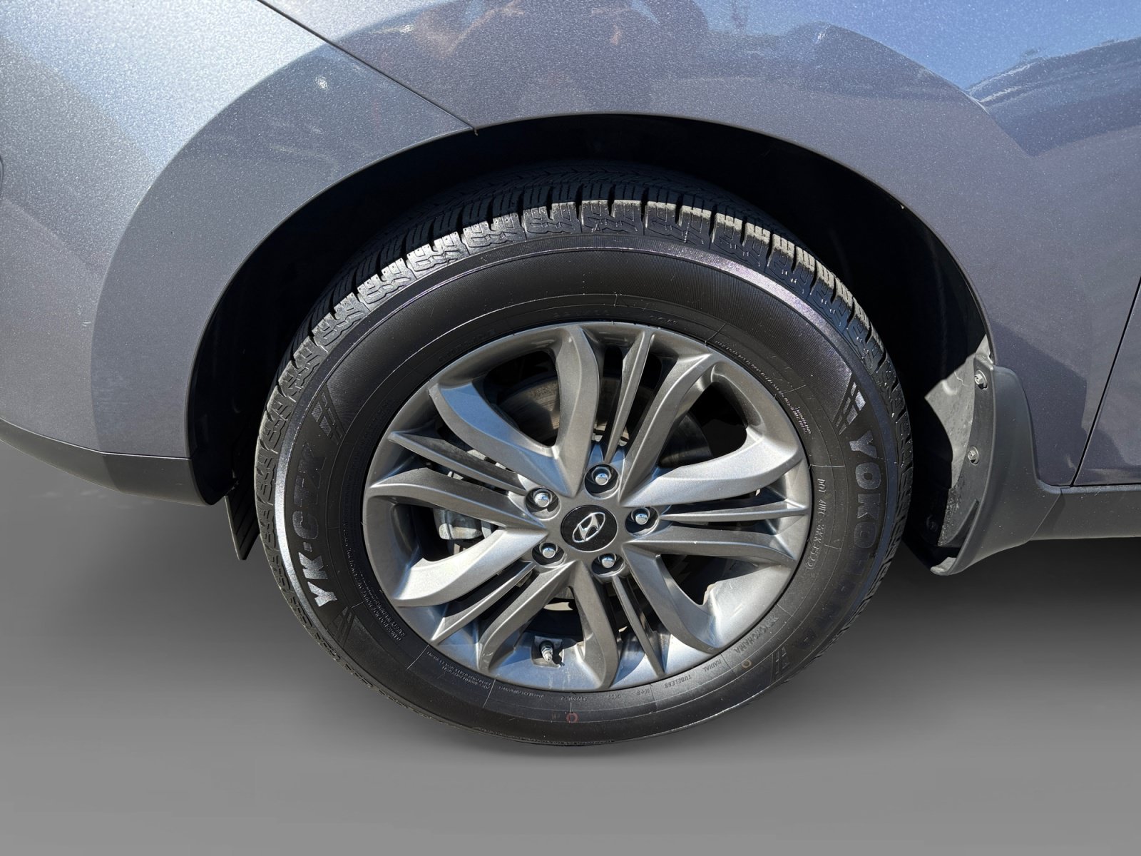 Used 2014 Shadow Hyundai SE image 9