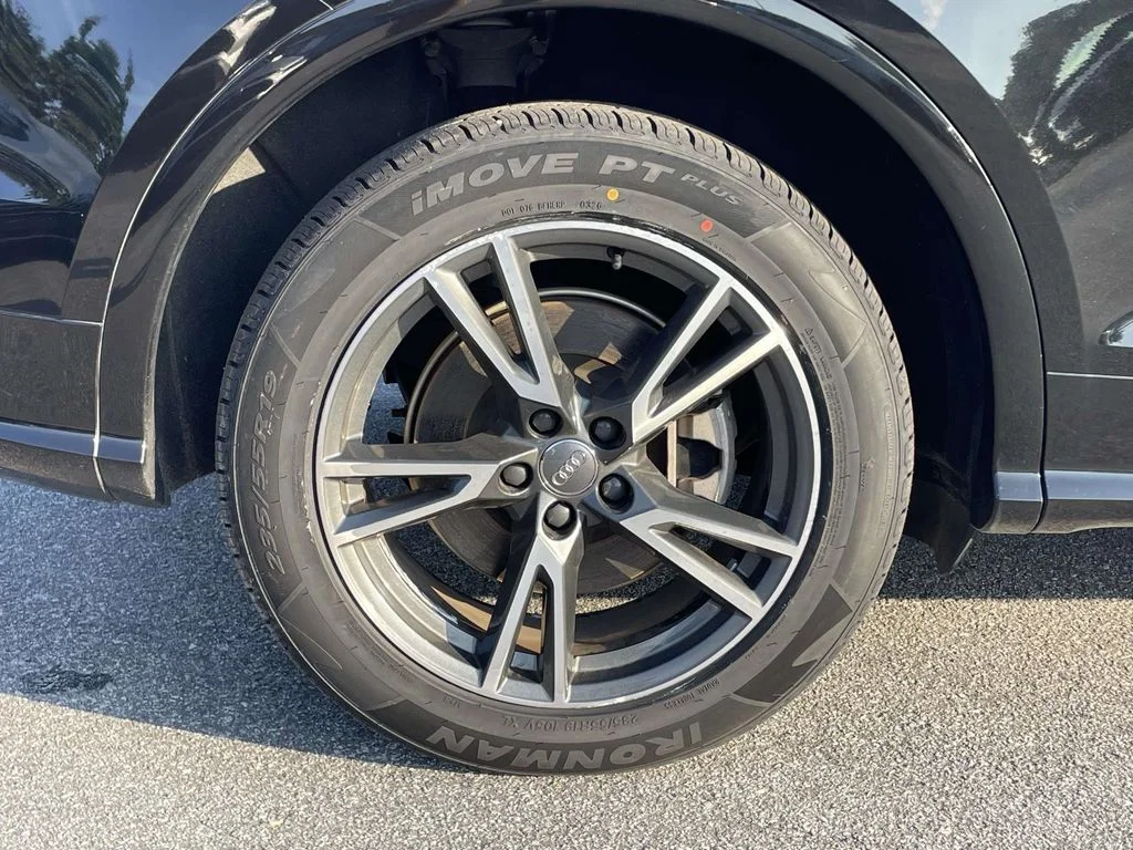 2020 Audi Q5 Premium Plus - Photo 31