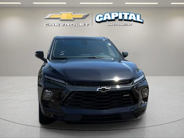Used 2023 Black Chevrolet RS image 2
