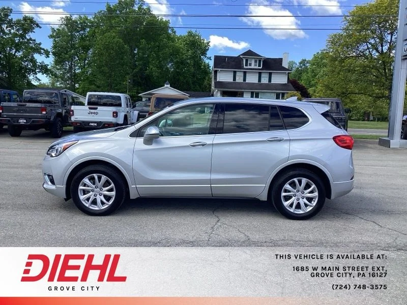 Used 2019 Silver Buick Preferred image 4