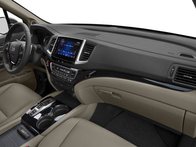 Used 2017 Silver Honda Touring image 16