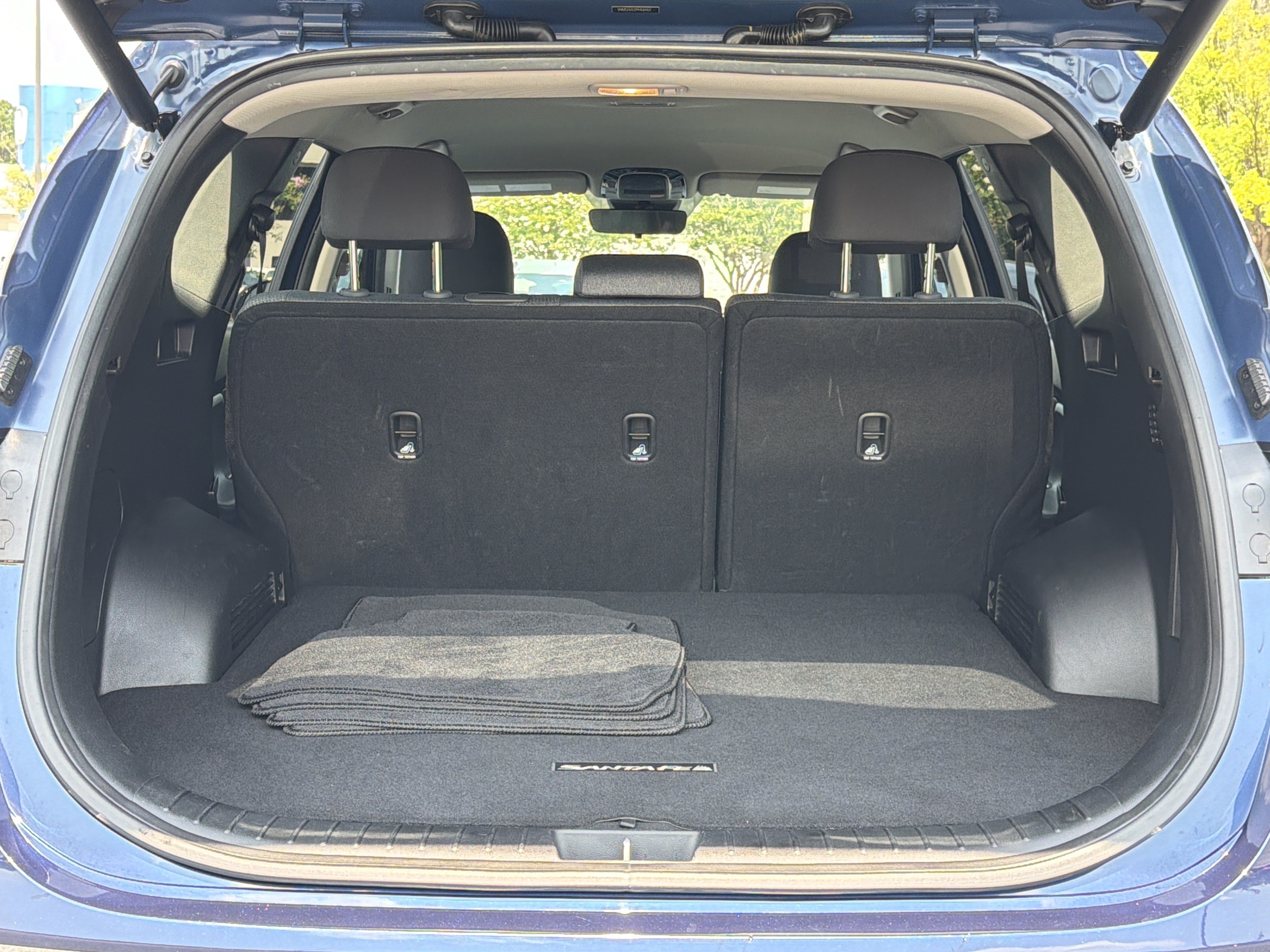 Used 2023 Stormy Sea Hyundai SEL image 25