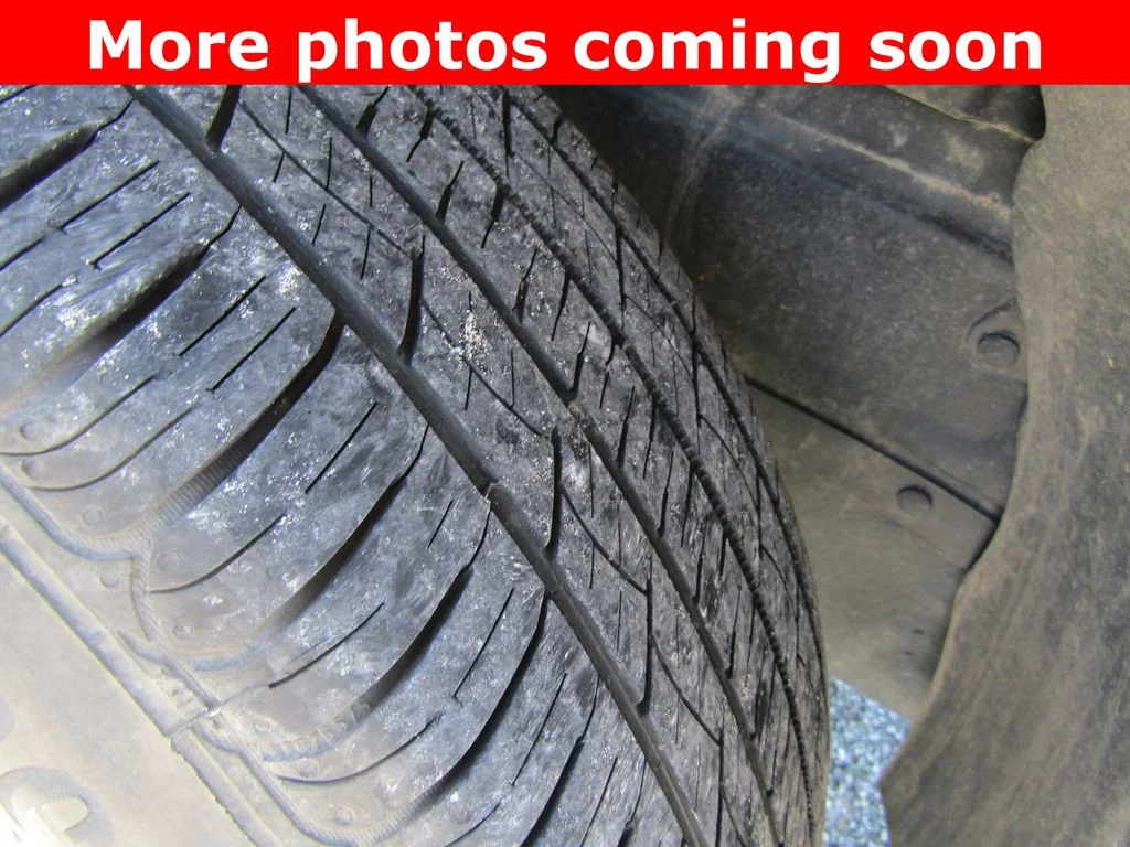 Used 2015 Gray Jeep Sport image 10