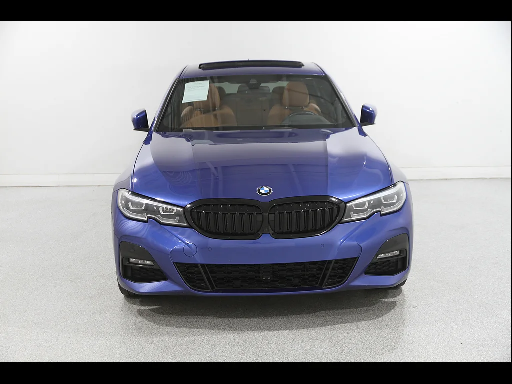 Used 2020 Portimao Blue Metallic BMW 330i xDrive image 2