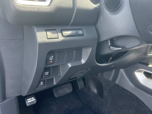 New 2027  Nissan SV image 26