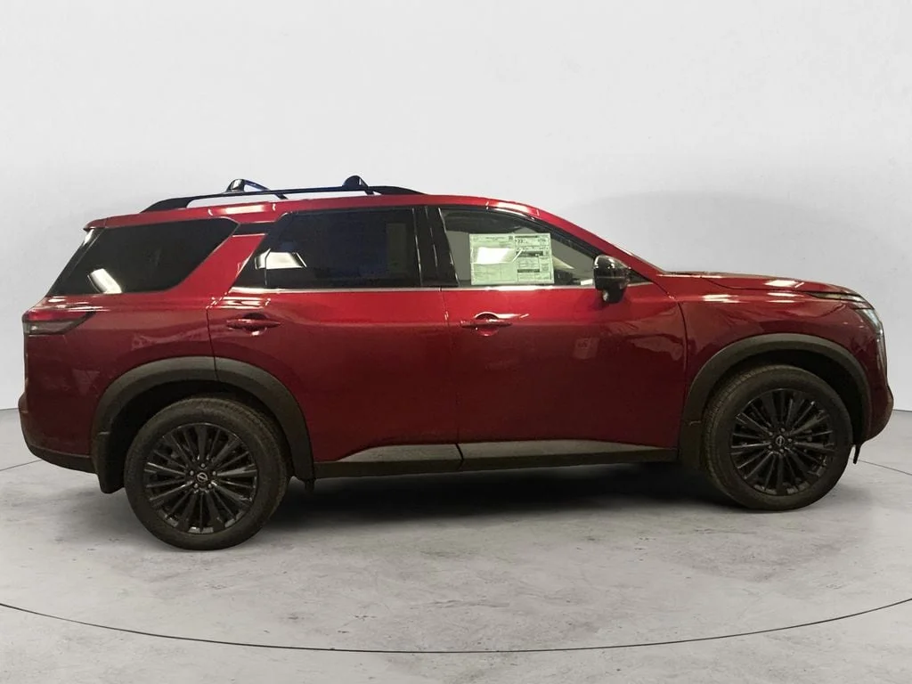 New 2026 Scarlet Nissan SL image 6