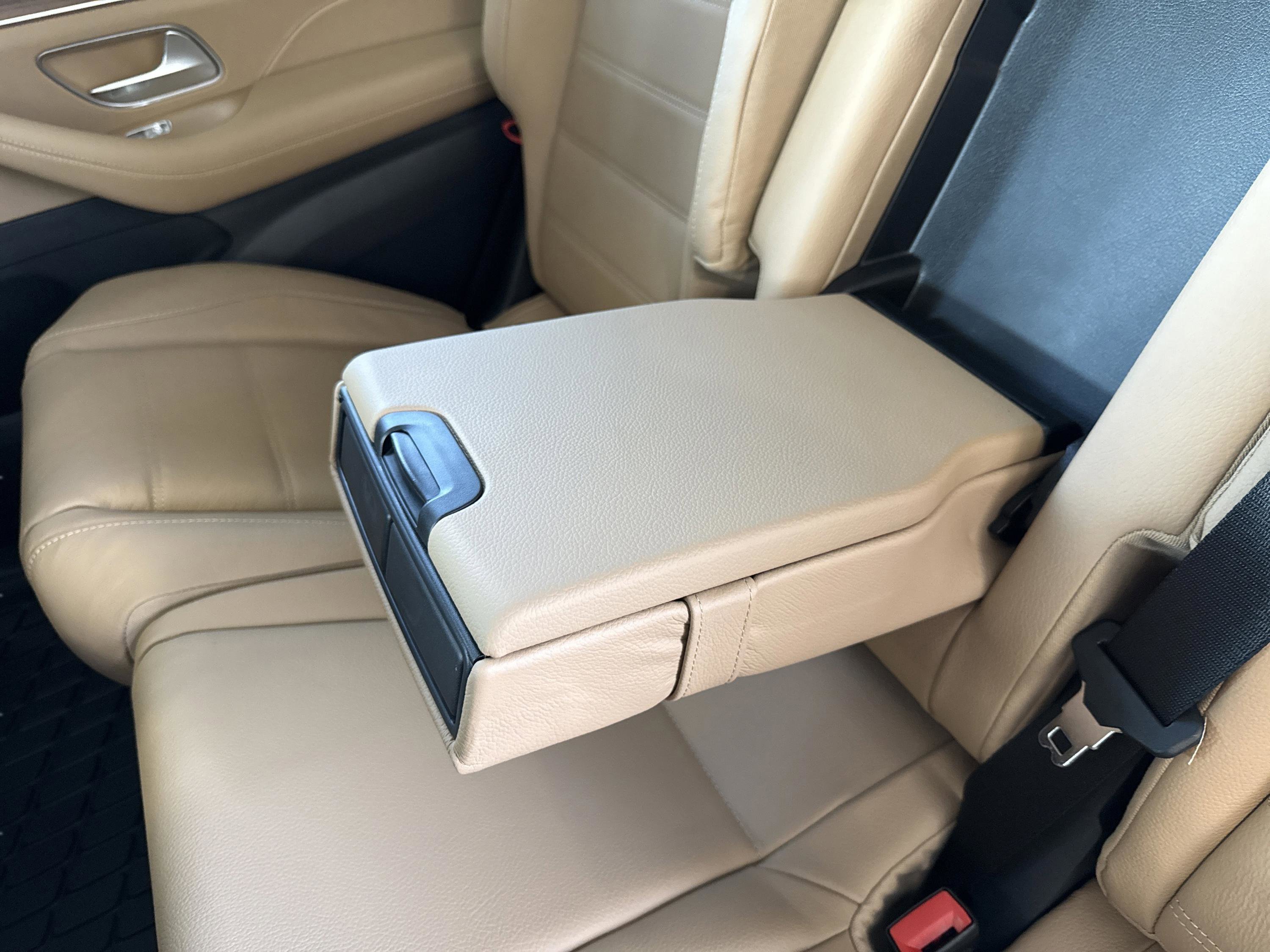 Certified Used 2026 Polar White Mercedes-Benz GLS 450 image 35