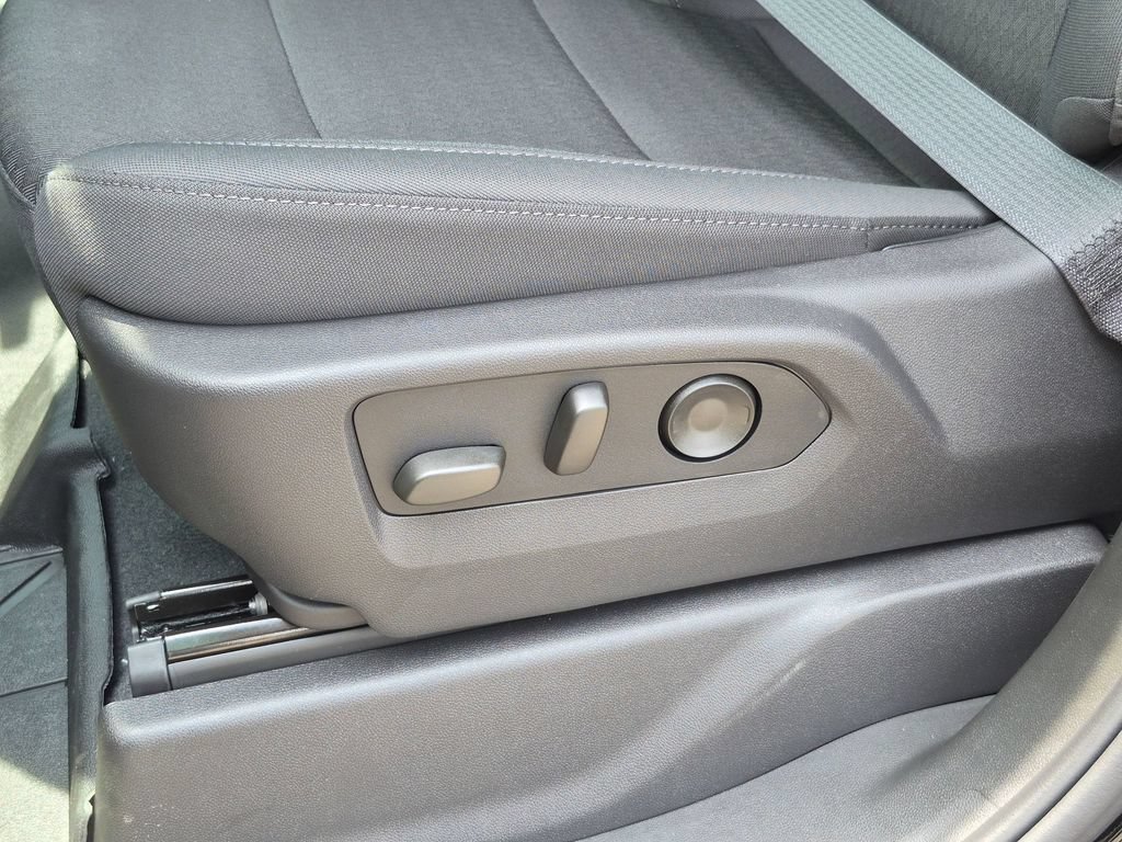 2026 Chevrolet Silverado 1500 Custom - Photo 17
