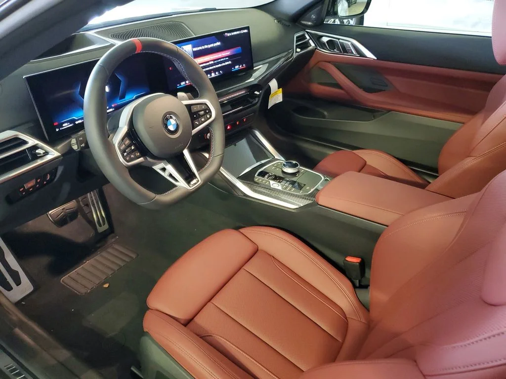 New 2026 Alpine White BMW M440i image 13