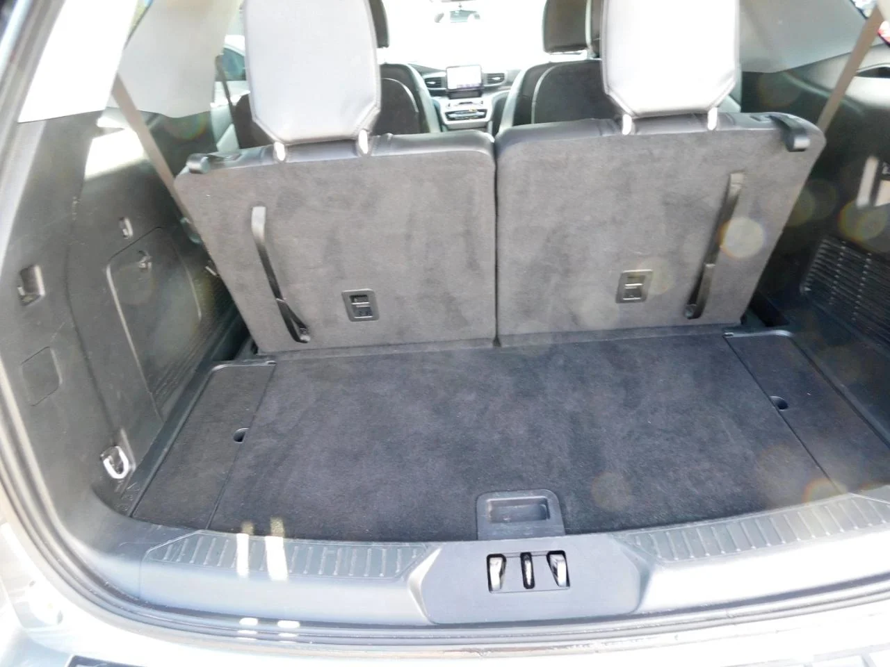 Used 2024 Carbonized Gray Metallic Ford XLT RWD image 22