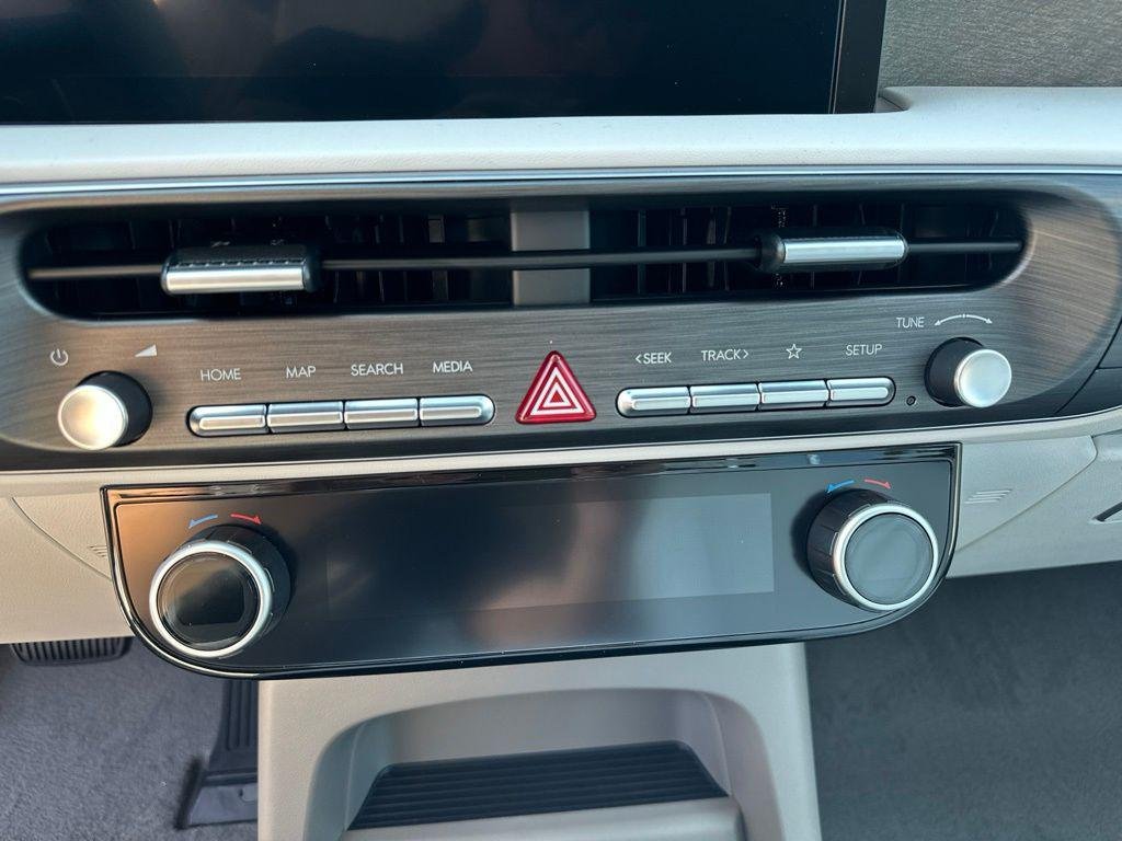 New 2027  Hyundai SEL Premium 7P image 16