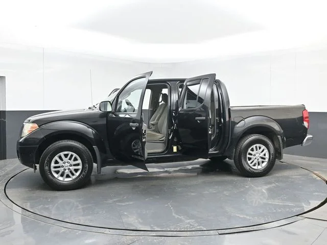 Used 2015 Black Nissan SV image 47