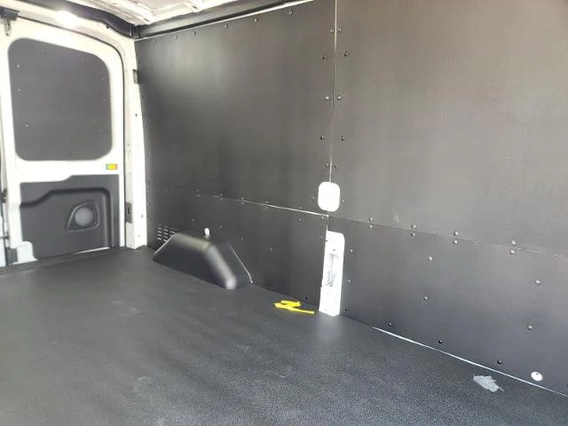 New 2026 Oxford White Ford Cargo Van image 39