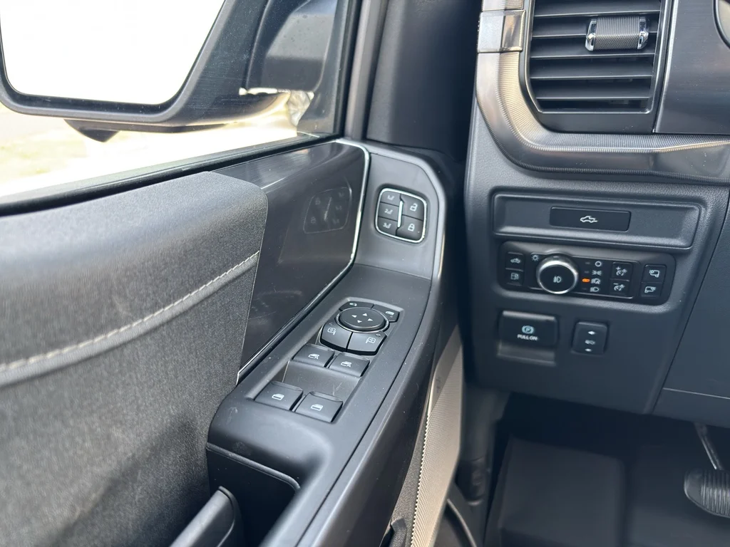 New 2026 Antimatter Blue Metallic Ford Lariat® image 18