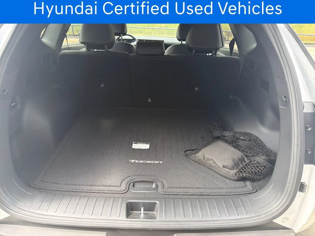 Certified Pre-Owned 2025 Hyundai Tucson Hybrid SEL Convenience