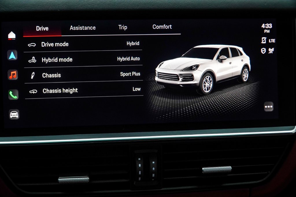 Used 2023 Silver Porsche Base image 37