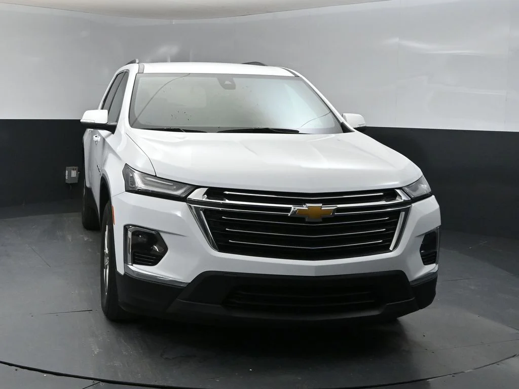 Used 2023 White Chevrolet LT Leather image 6