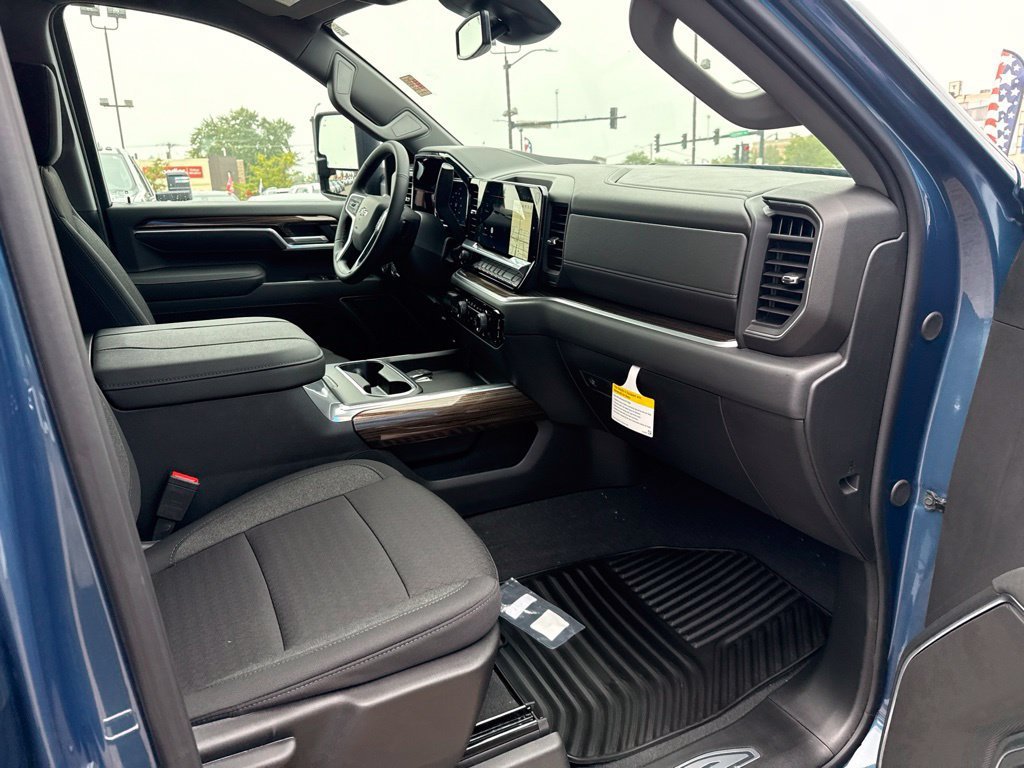 New 2026 Lakeshore Blue Metallic Chevrolet LT image 37