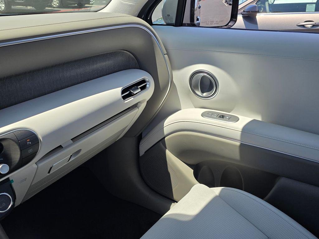 New 2026 Gray Hyundai Blue SEL 7P image 26