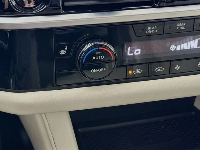 Used 2025 Gray Nissan SL image 20