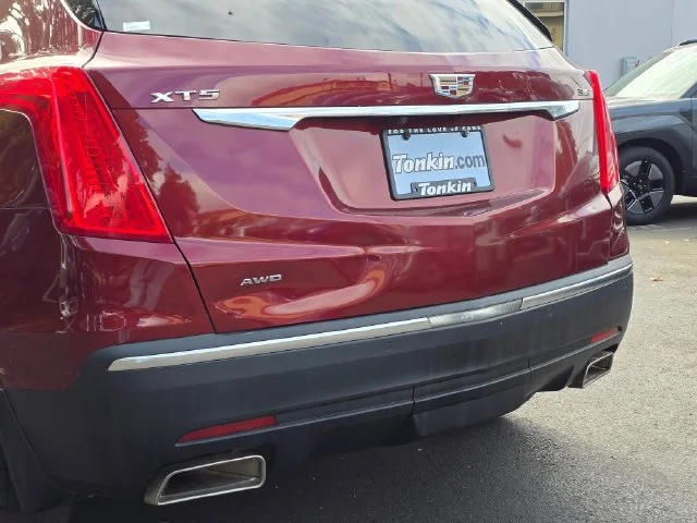 Used 2017 Red Passion Tintcoat Cadillac Luxury image 13
