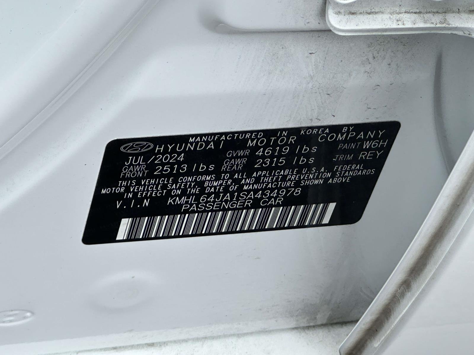 Certified Used 2025 White Hyundai SEL image 26