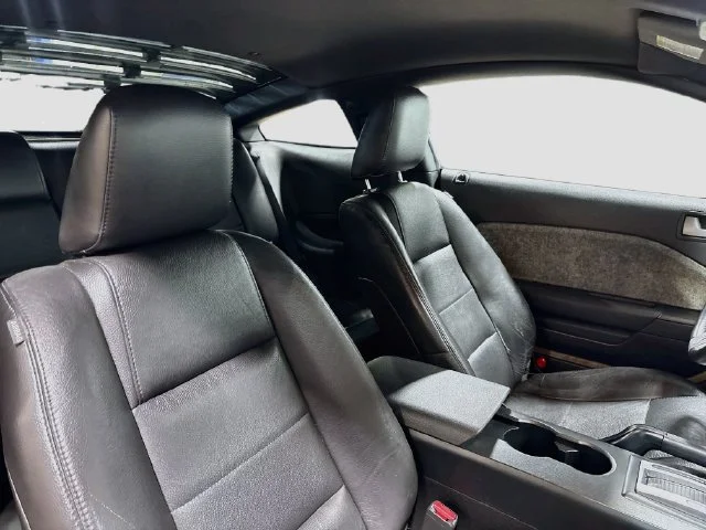 Used 2007  Ford Deluxe image 15