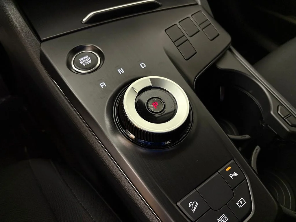 New 2027 Gravity Gray Kia LX image 30