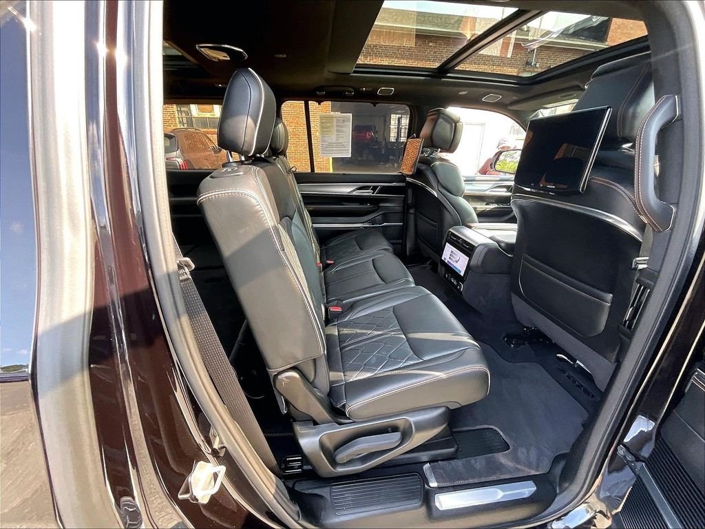 Used 2023 Brown Jeep Series III image 15