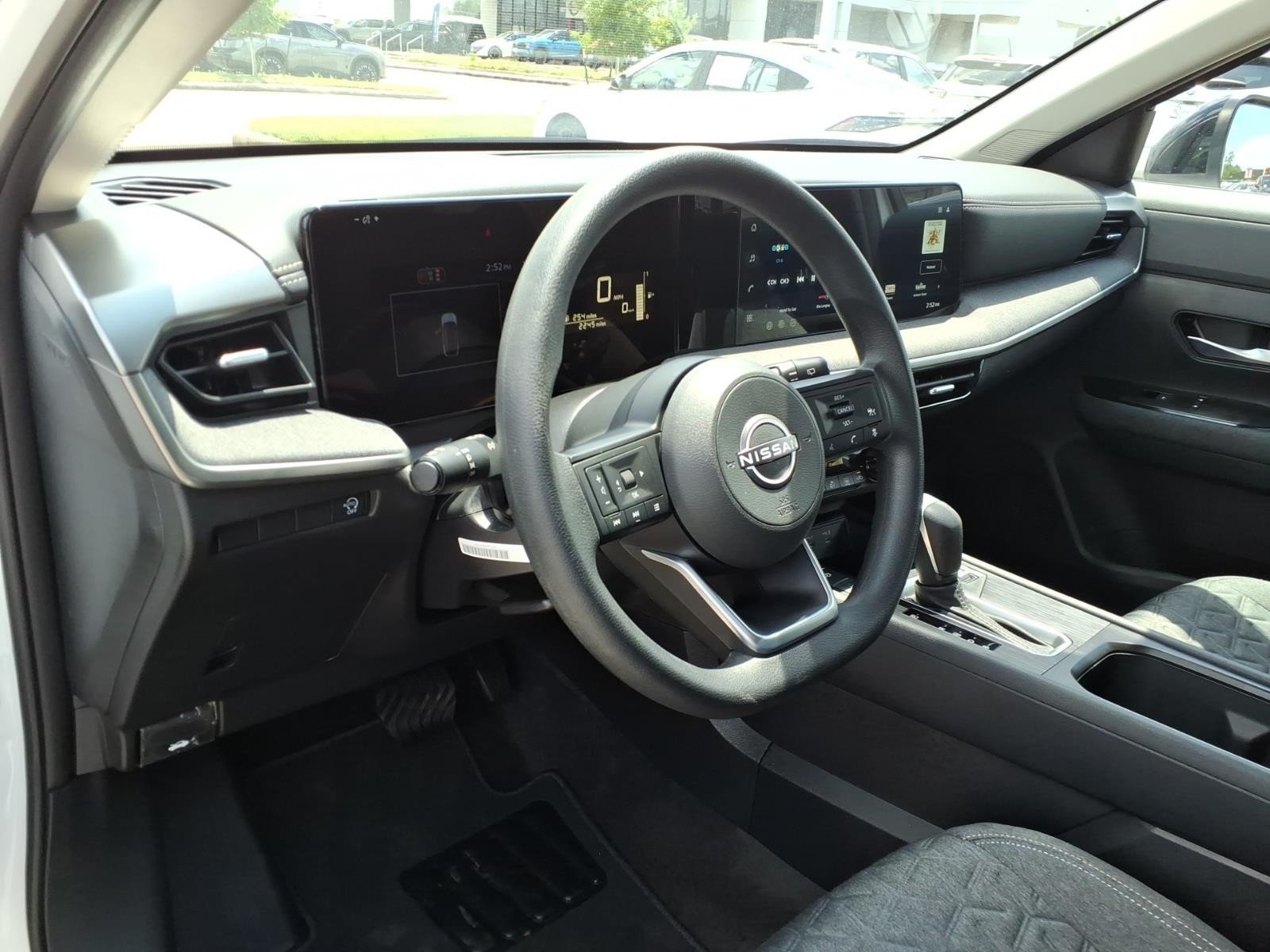 2026 Nissan Kicks SV White at Robbins Nissan