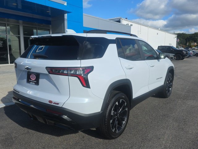 New 2027 Polar White Tricoat Chevrolet RS image 7