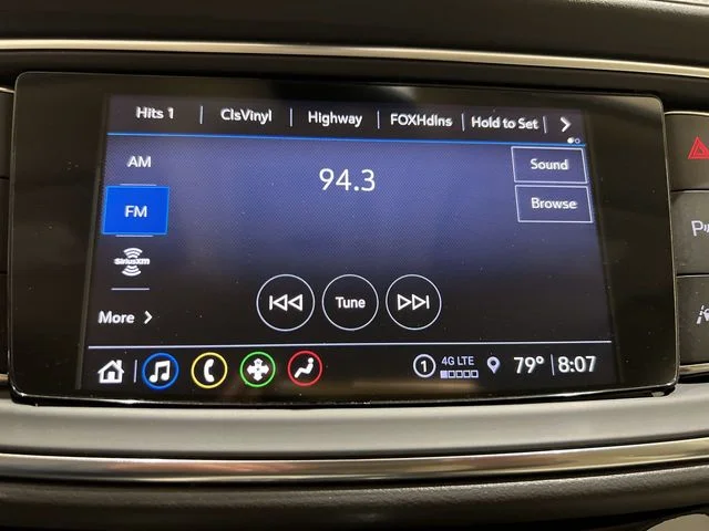 Used 2024 Red Buick Essence image 12