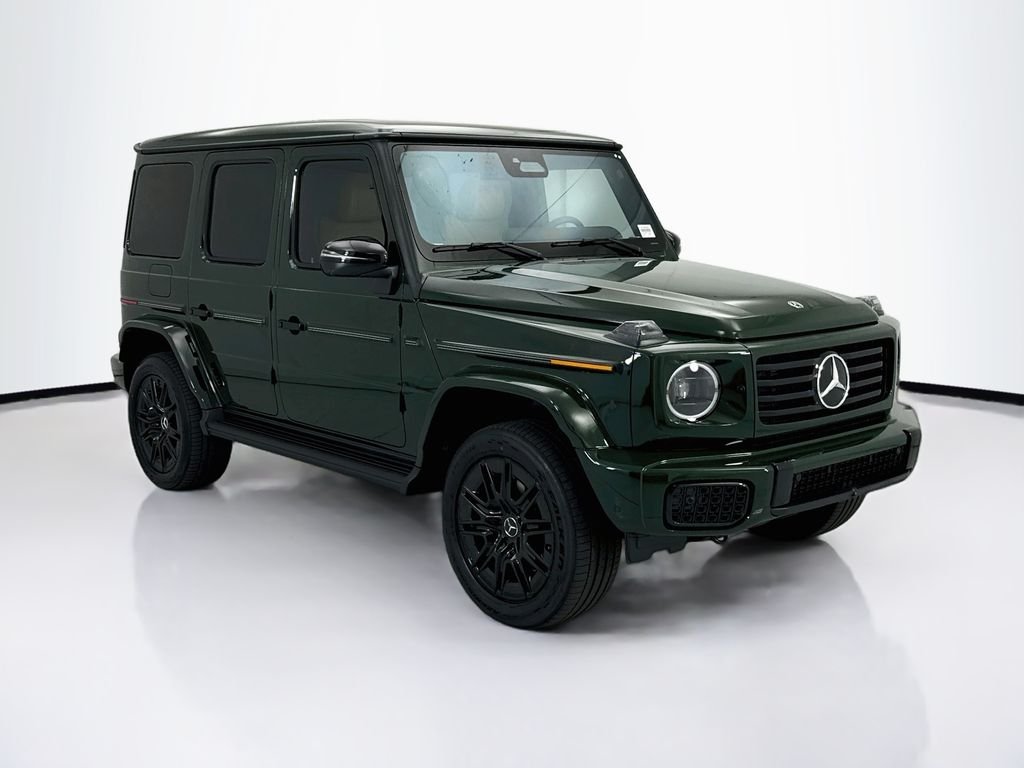New 2027 MANUFAKTUR Deep Green Mercedes-Benz G 580 image 3