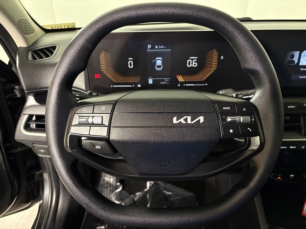 Used 2025 Gray Kia LXS image 19